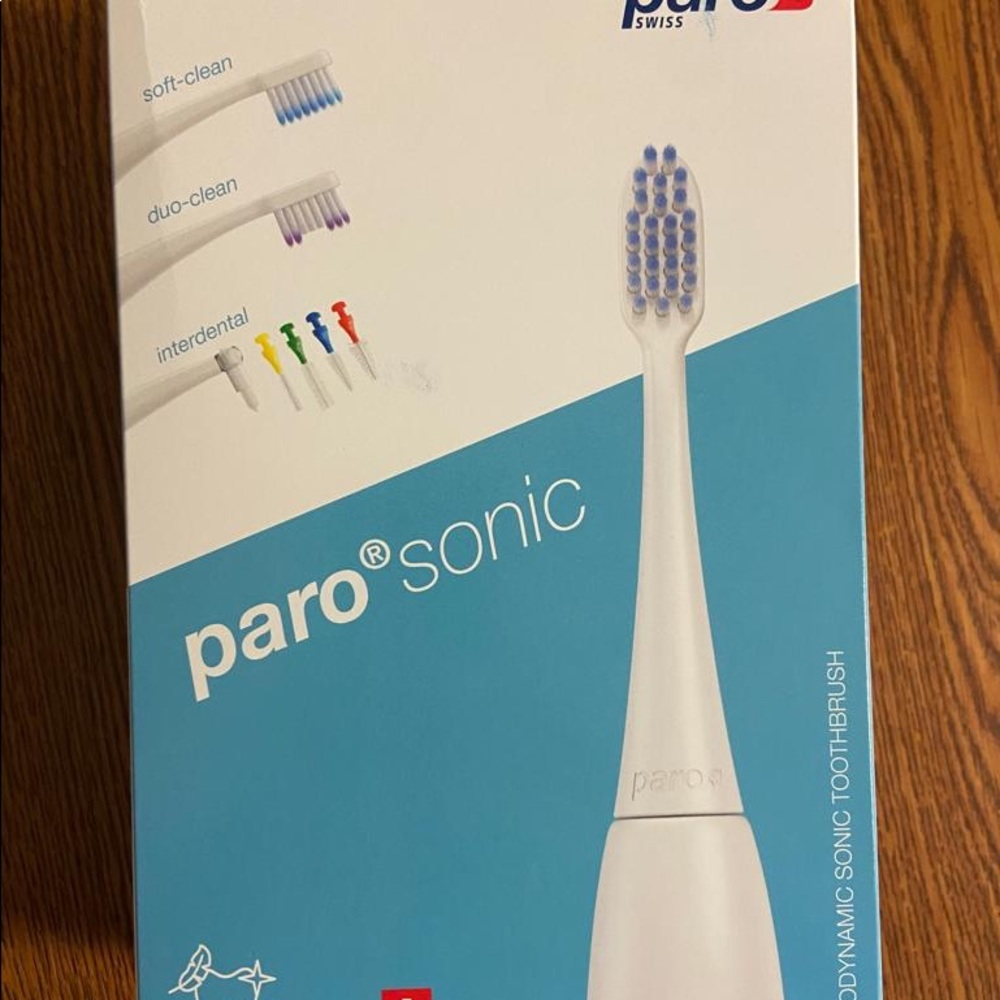 760 - PARO®SONIC HYDRODYNAMIC SONIC TOOTHBRUSH.